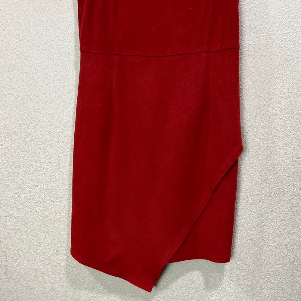 Sugar+Lips Sleeveless Asymmetrical Hem Dress - Picture 4 of 10